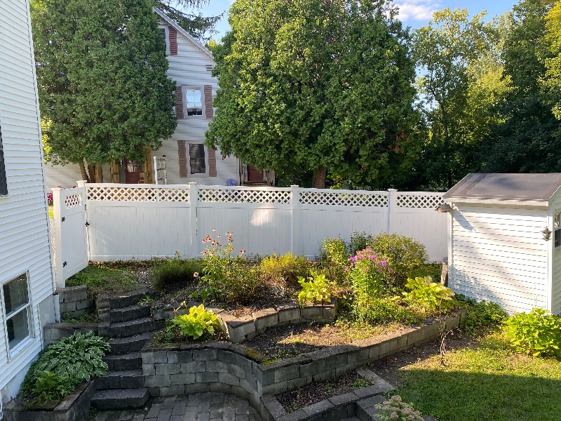 Available 11/1-6/1/27 Beautiful Furnished 3-Bedroom, 2-Bath Home in Essex Junction Village Available - Photo 8