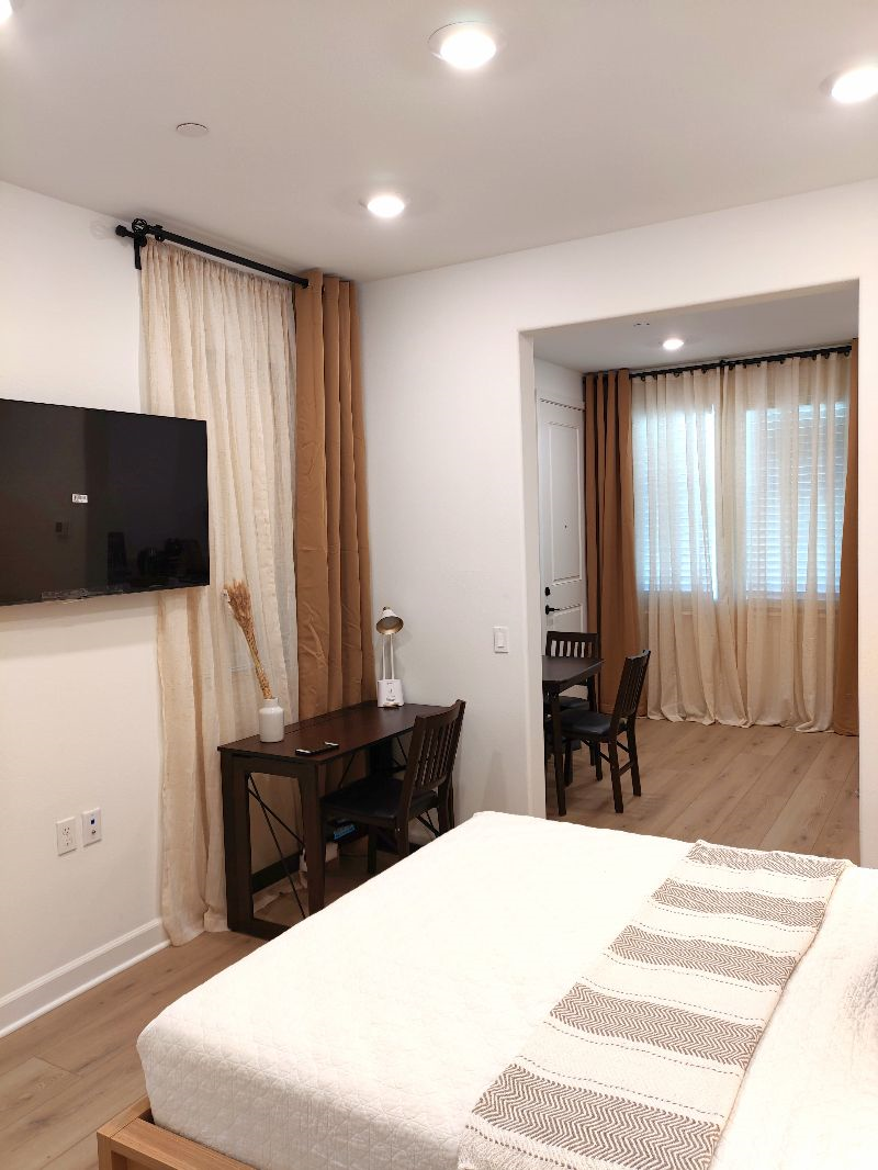 Your Place in Sunny San Diego - Photo 2