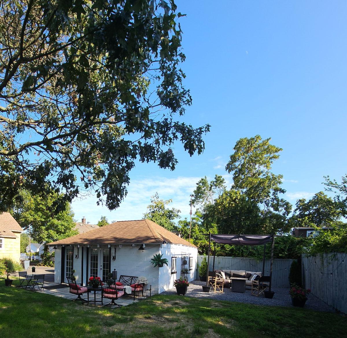 Elegant Cottage near a quaint town and the beach. - Photo 7