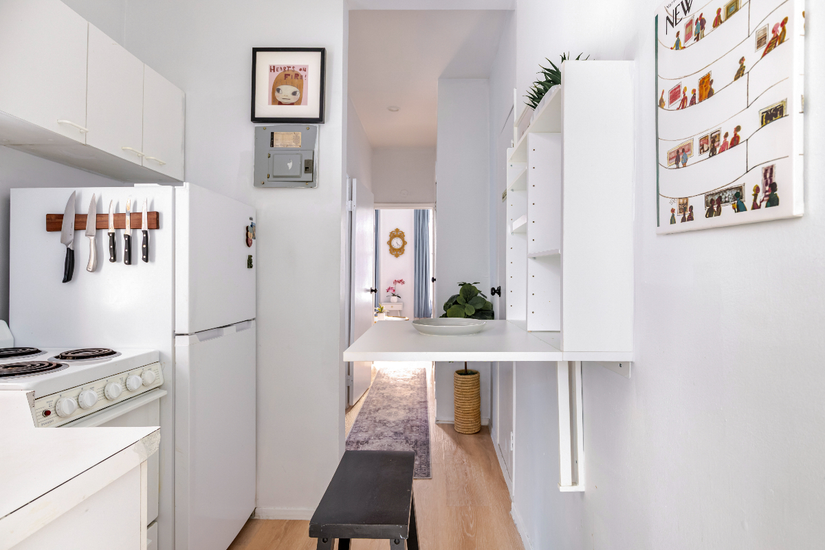 Beautiful apartment steps from Washington Square Park - Photo 7