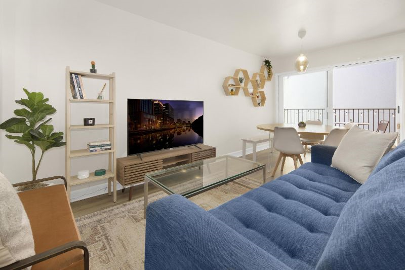 Open-Concept 1BD w/ Parking, In-Unit W/D, Balcony * 97 Walk Score * North Park - Photo 1