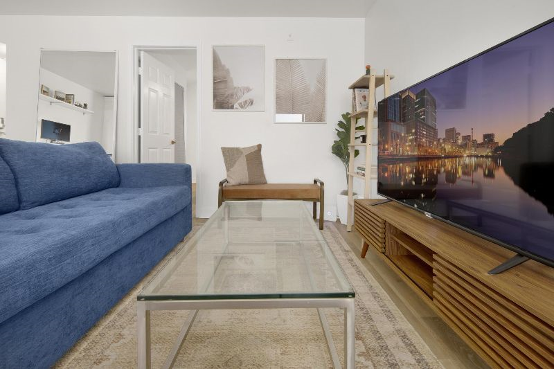 Open-Concept 1BD w/ Parking, In-Unit W/D, Balcony * 97 Walk Score * North Park - Photo 2