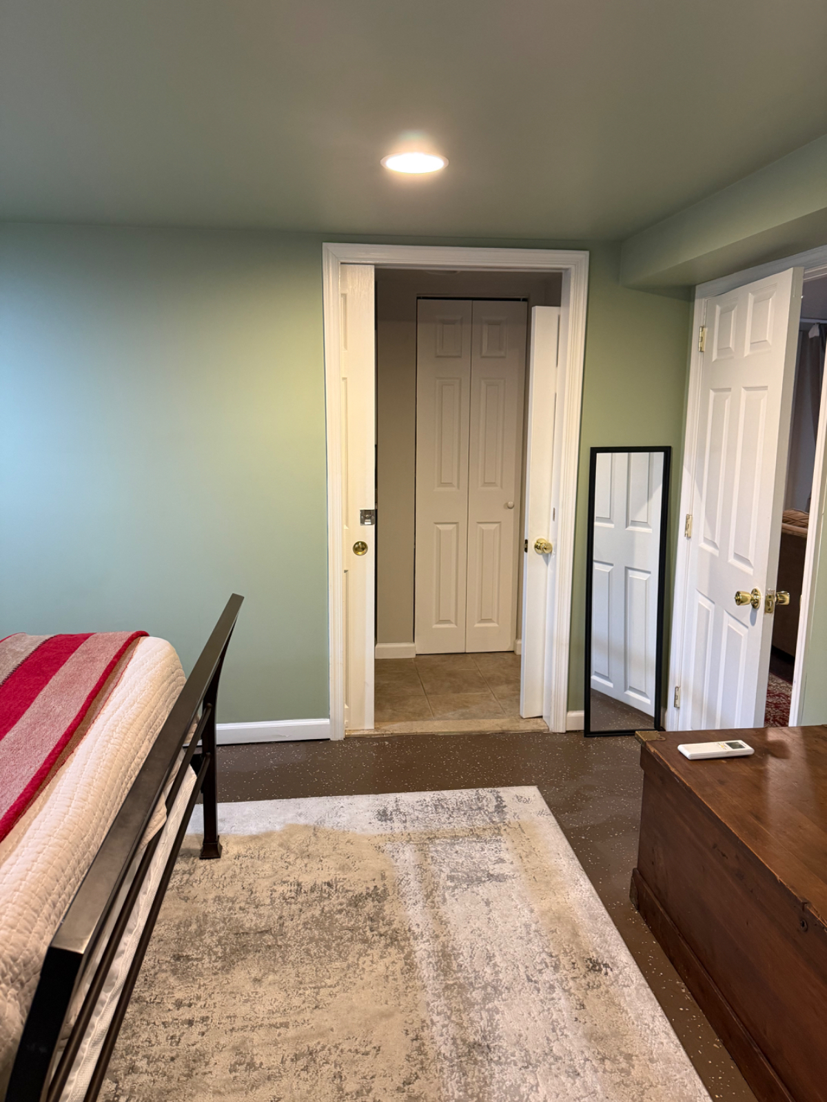 Cute Home-Away-From-Home in Historic Neighborhood near metro and 5 hospitals - Photo 3