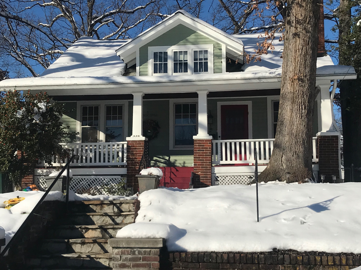 Cute Home-Away-From-Home in Historic Neighborhood near metro and 5 hospitals - Photo 11