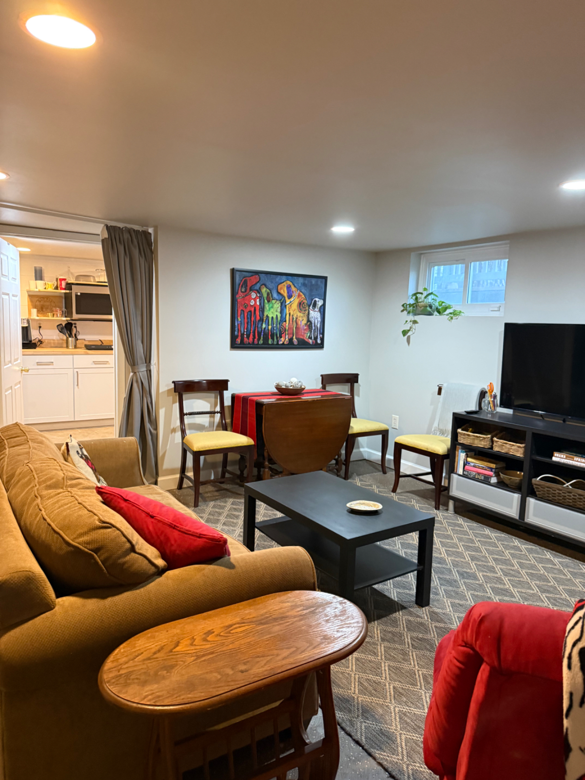 Cute Home-Away-From-Home in Historic Neighborhood near metro and 5 hospitals - Photo 1