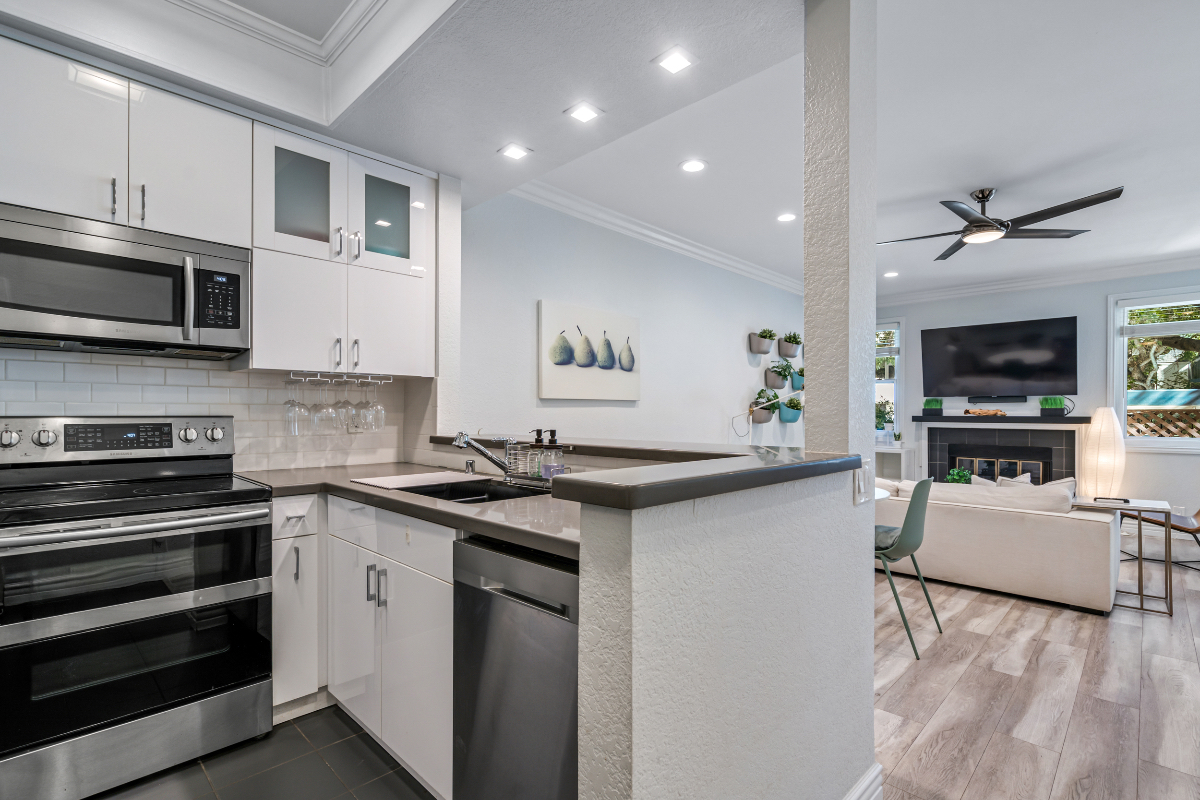 Centrally located, Modern Condo w/ Private Patio - Photo 5