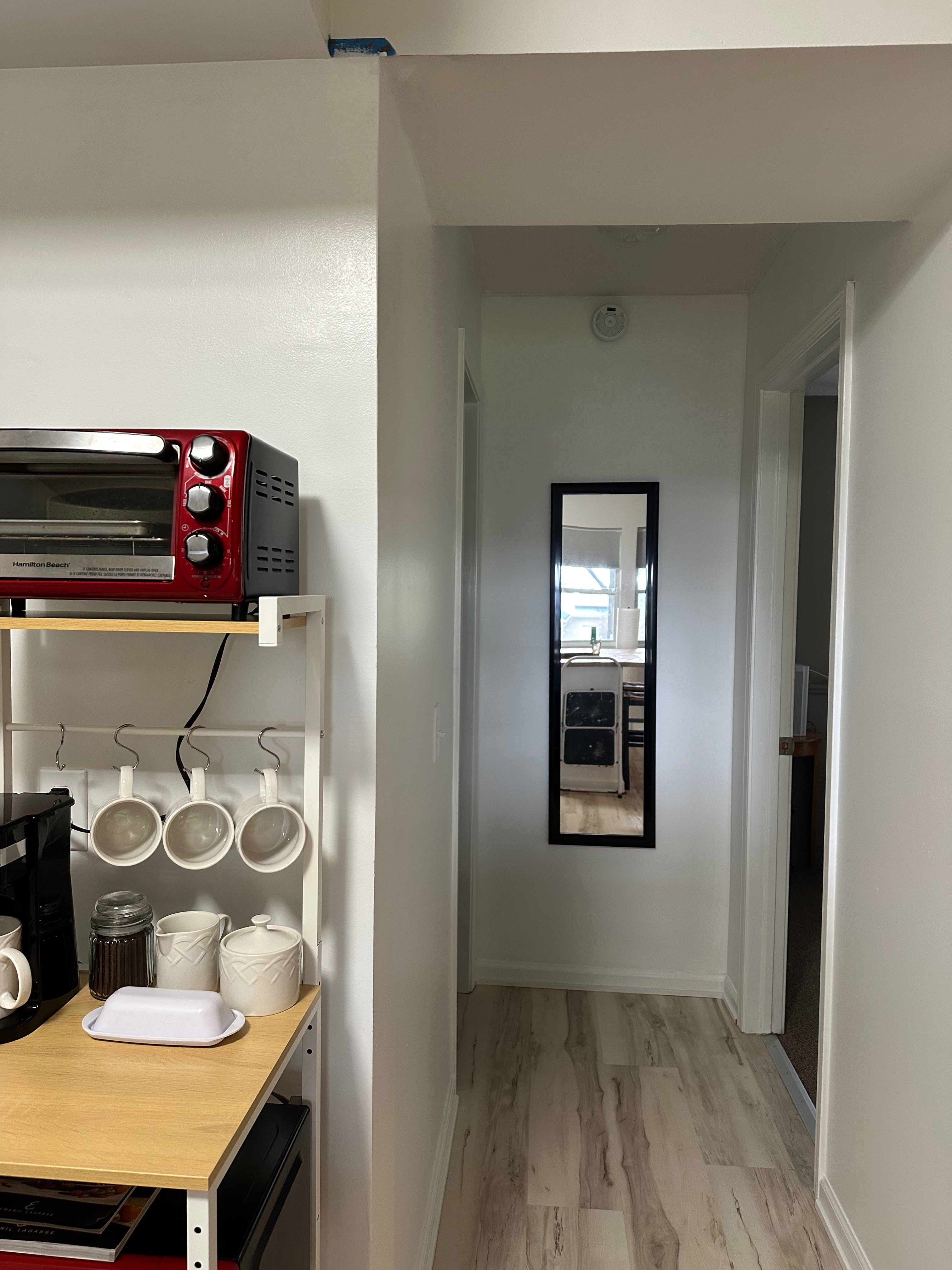Private one bedroom apartment with study, fully furnished - Photo 10