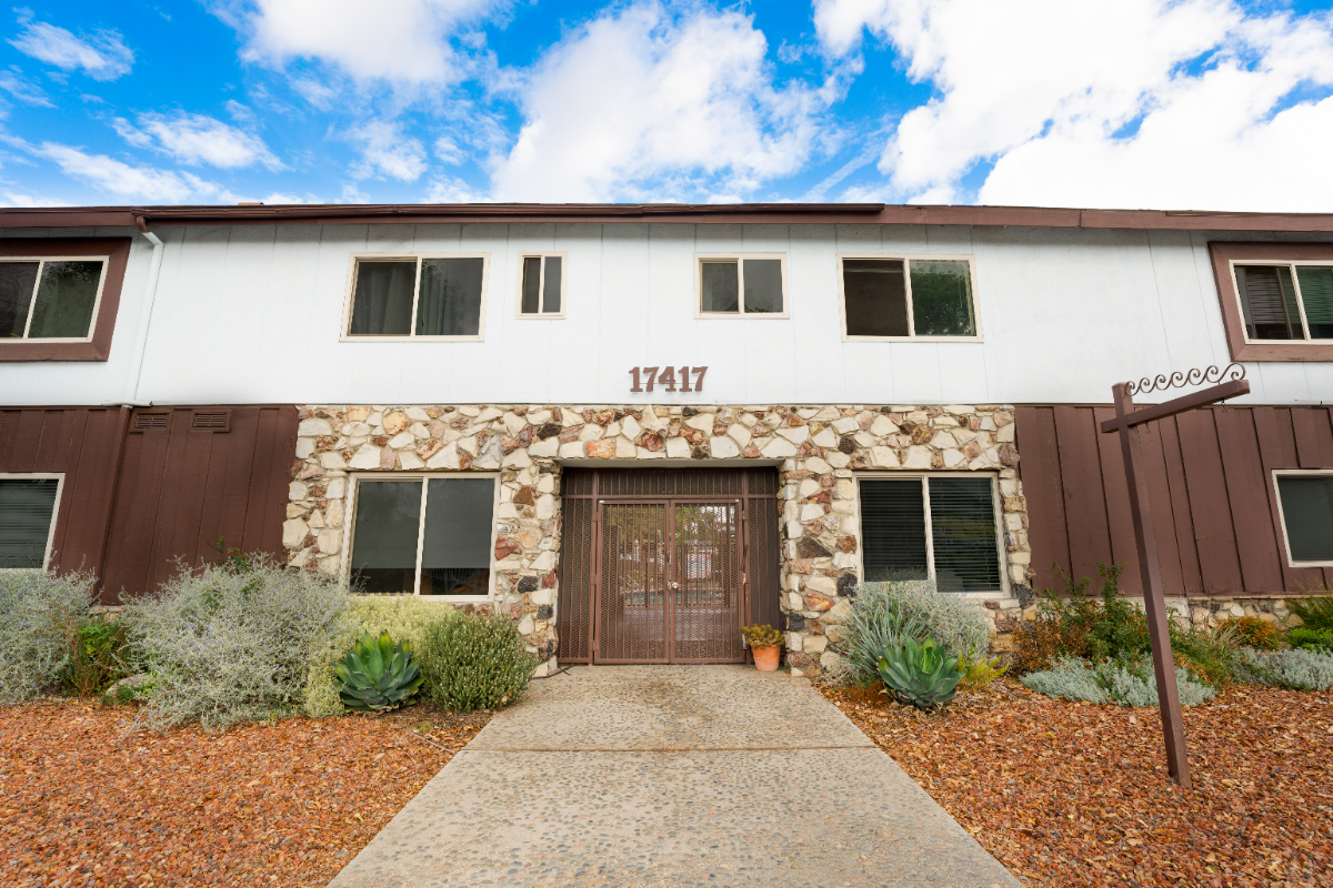 UNIT 04 - The Sorrento Apartments - Photo 2