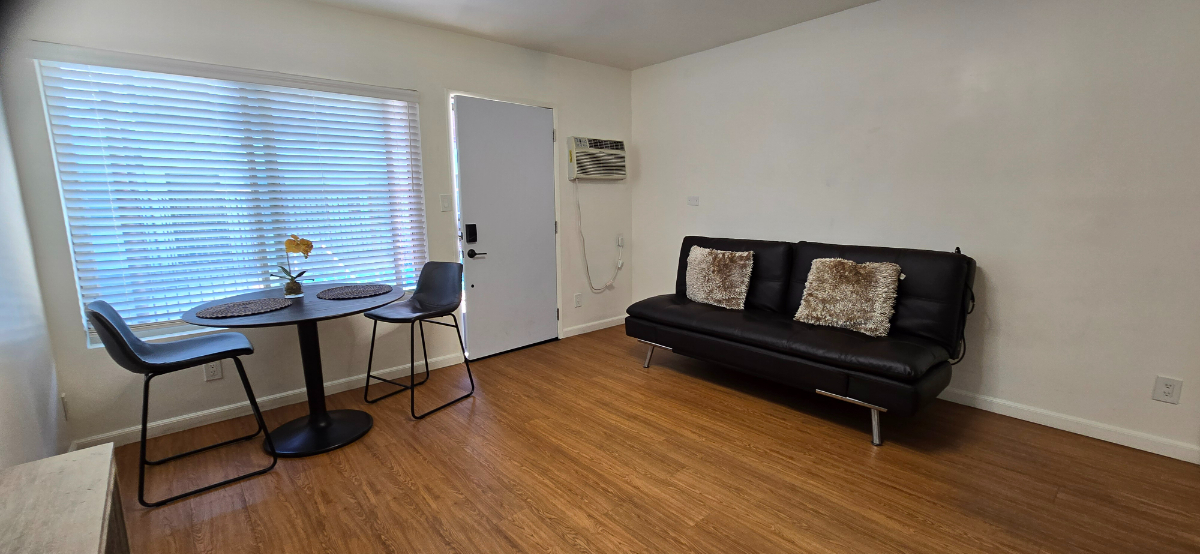 UNIT 04 - The Sorrento Apartments - Photo 1