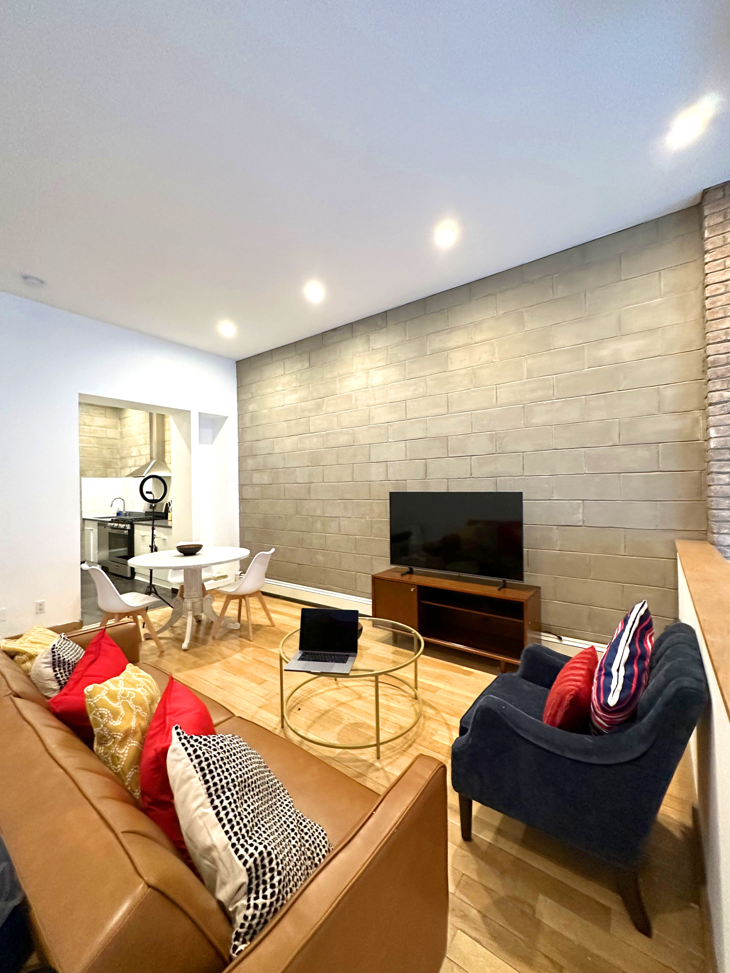Duplex Loft 2 Stops to Manhattan for Work & Life - Photo 1