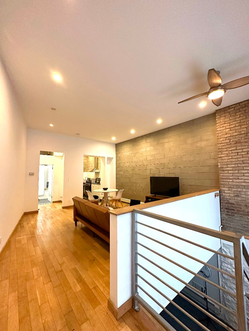 Duplex Loft 2 Stops to Manhattan for Work & Life - Photo 9