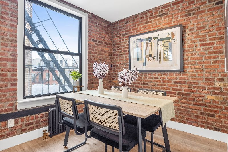 The Bedford Lofts | 2 BR | 2 BA | Roku TVs | Laundry - Photo 3