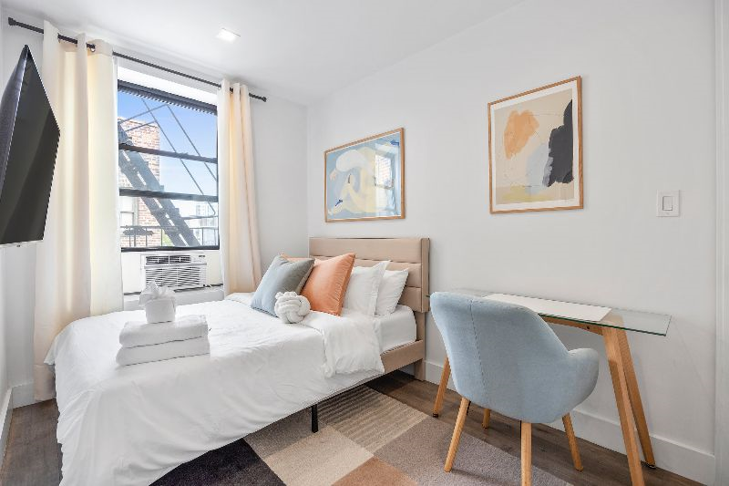 The Bedford Lofts | 2 BR | 2 BA | Roku TVs | Laundry - Photo 5