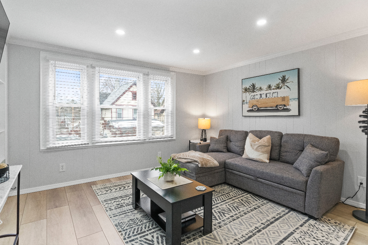 Remodeled 1BD W/Office - Near Strong,... - Photo 1