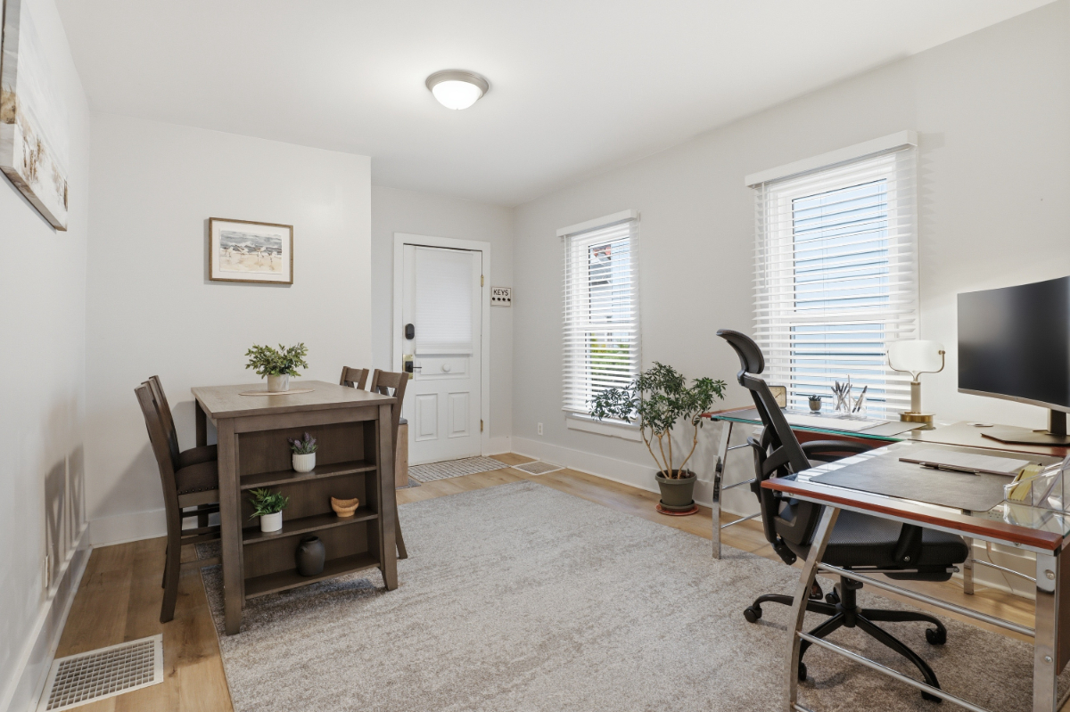 Remodeled 1BD W/Office - Near Strong,... - Photo 2