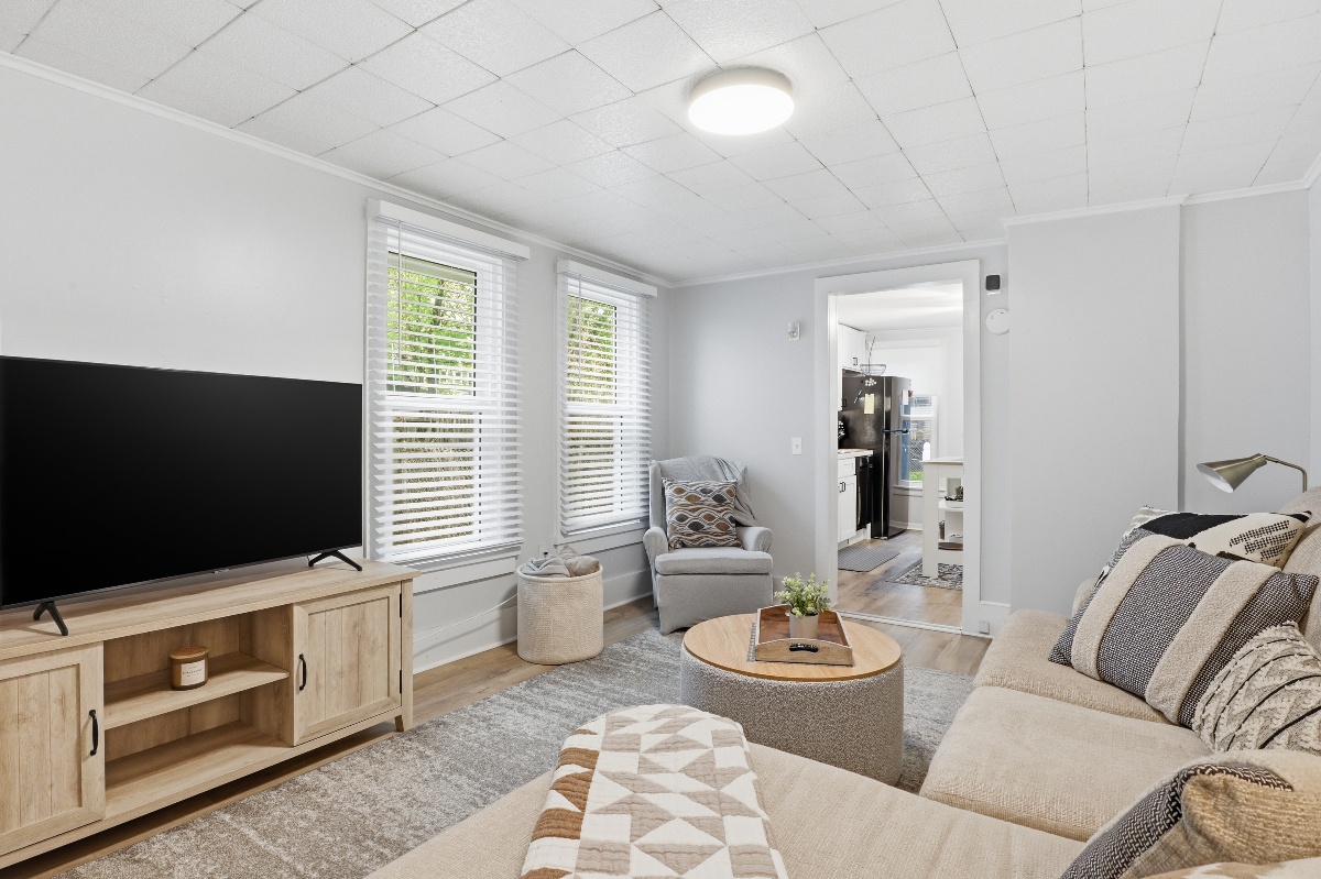 Remodeled 1BD W/Office - Near Strong,... - Photo 5
