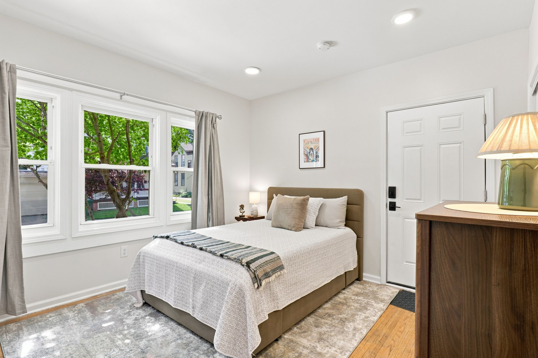 Remodeled 1BD W/Office - Near Strong,... - Photo 1