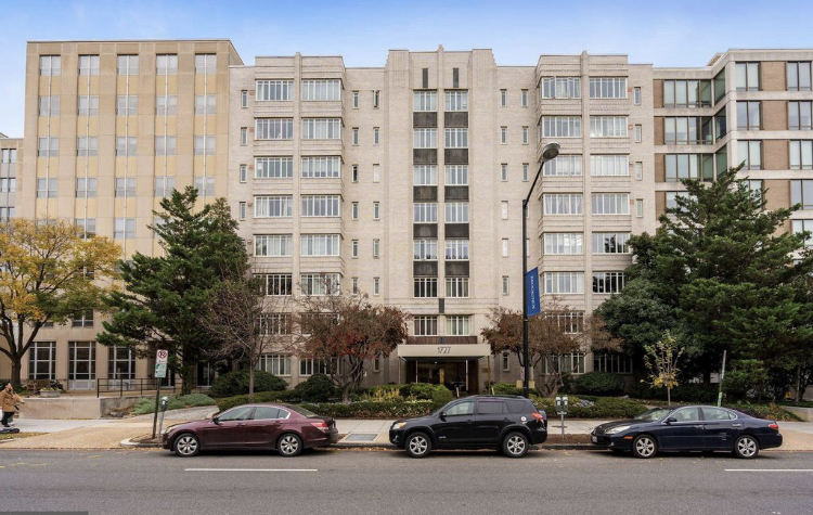 Lovely Contemporary condo on Embassy Row - Photo 7