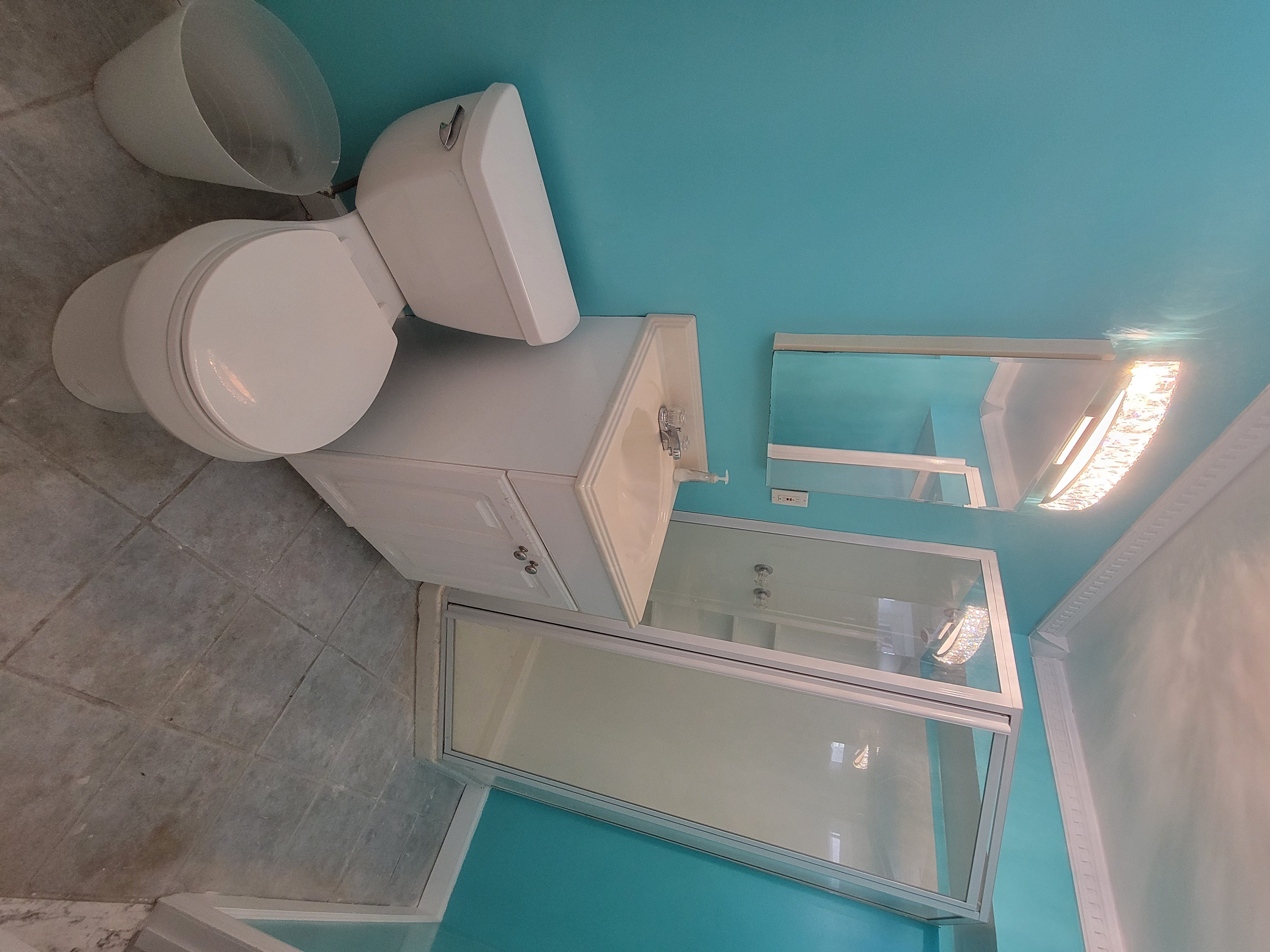 Four room efficiency apartment - Photo 5