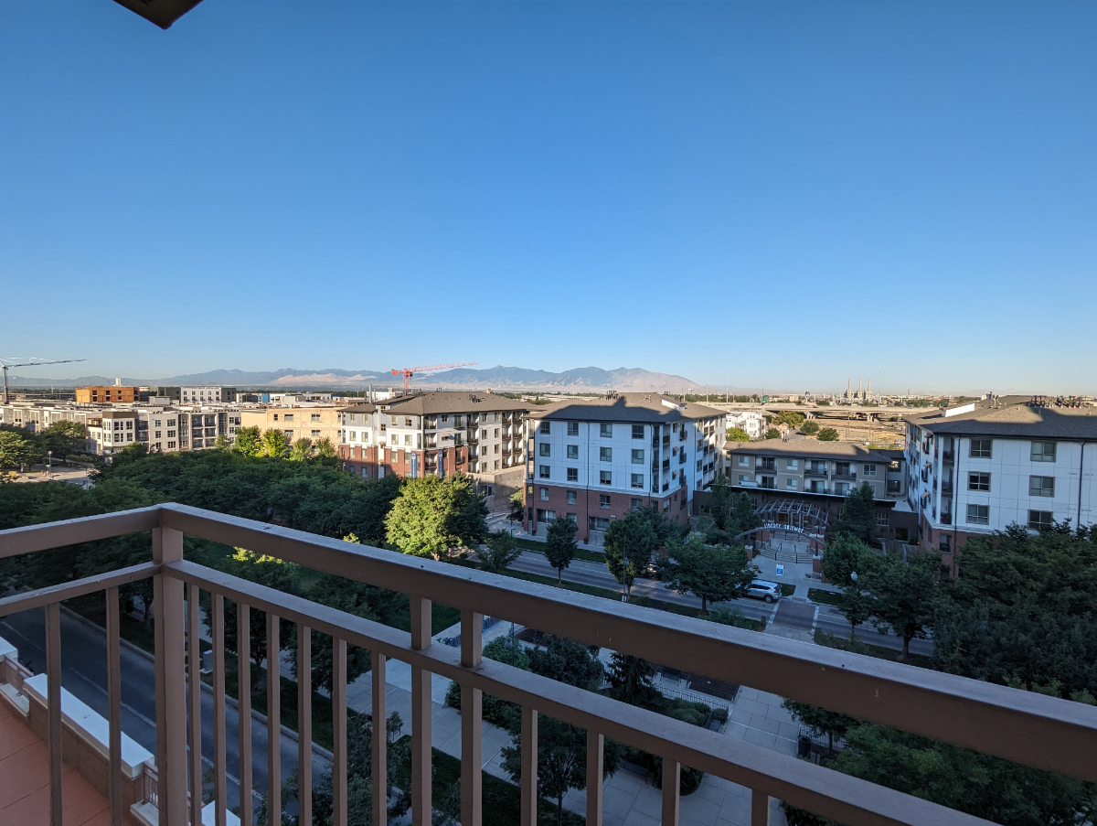 Luxury Penthouse Condo For Rent - Photo 12