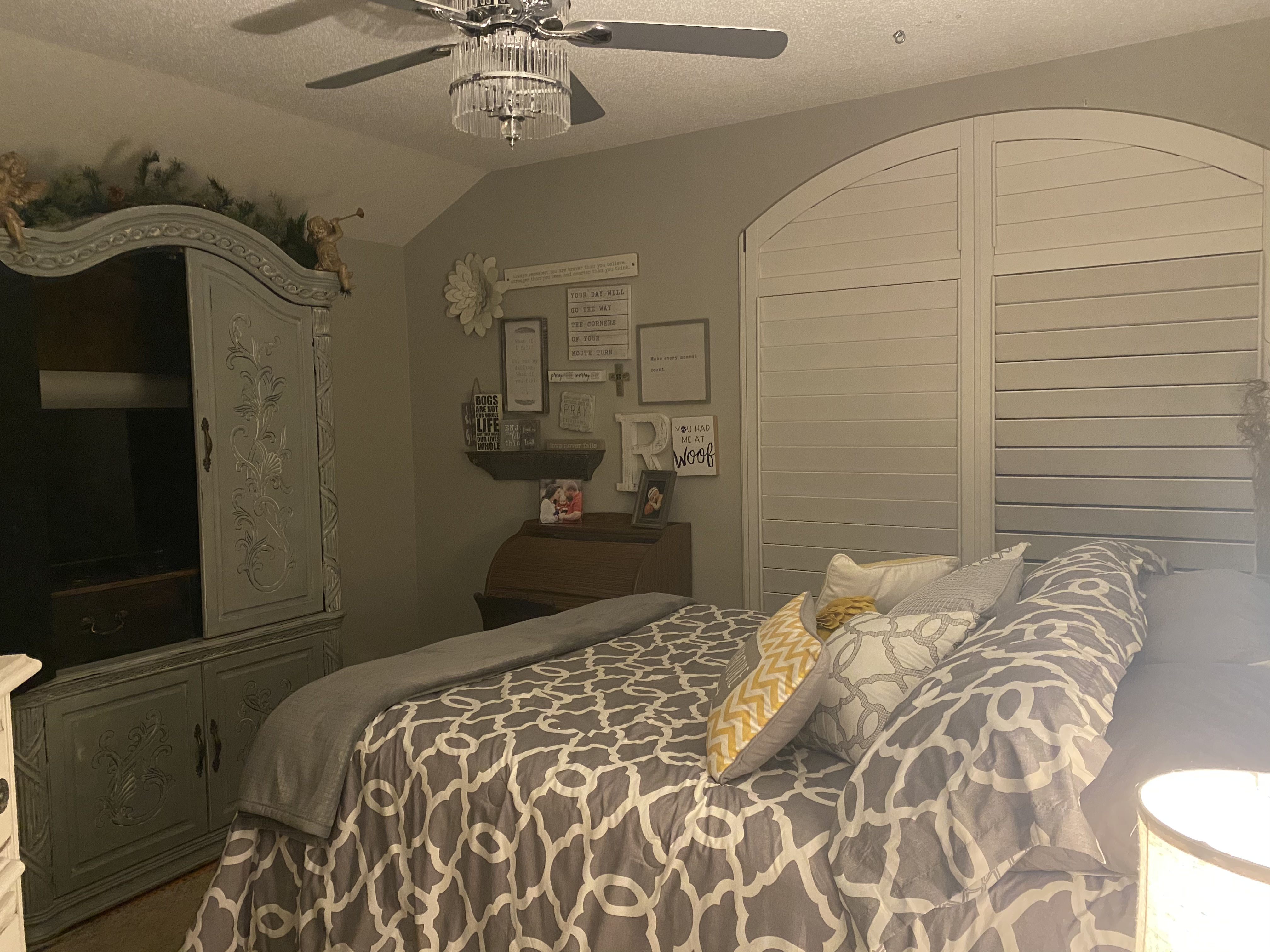 Your Cozy Home Away From Home Awaits - Photo 1
