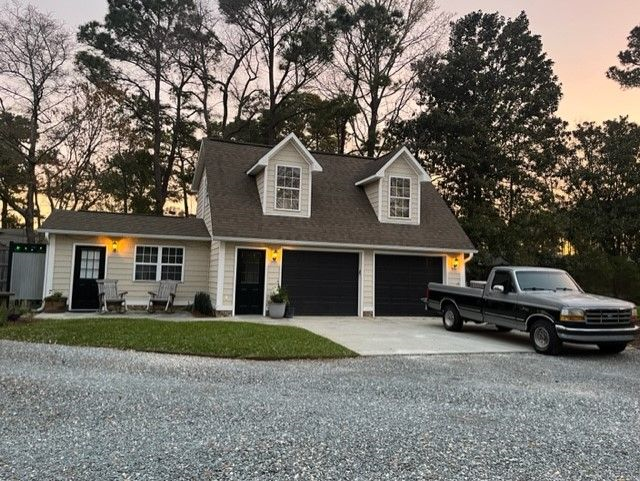 Detached Garage Apartment
