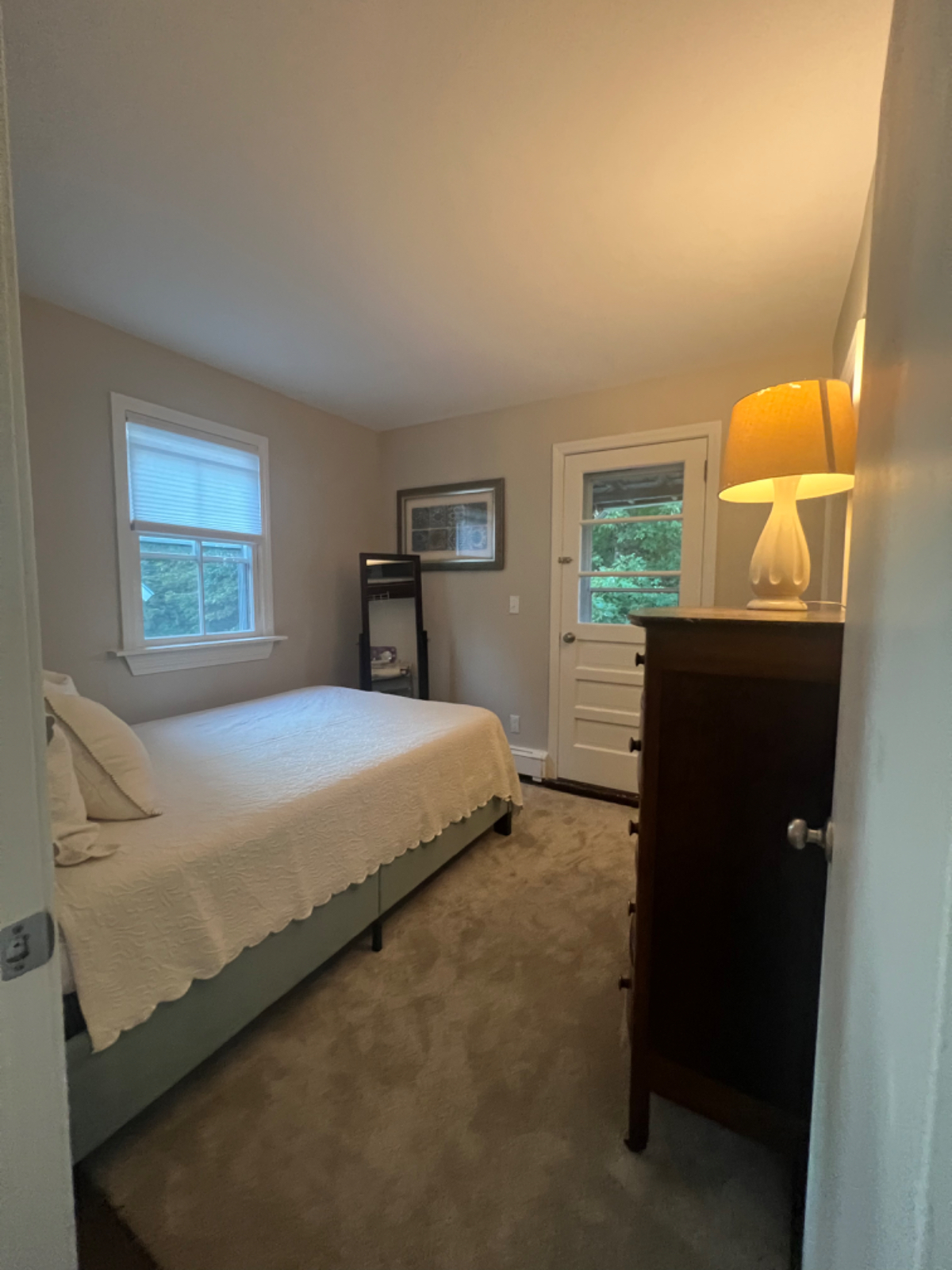 Morrisville Vt  Lovely recently renovated 2 bedroom  apartment - Photo 3