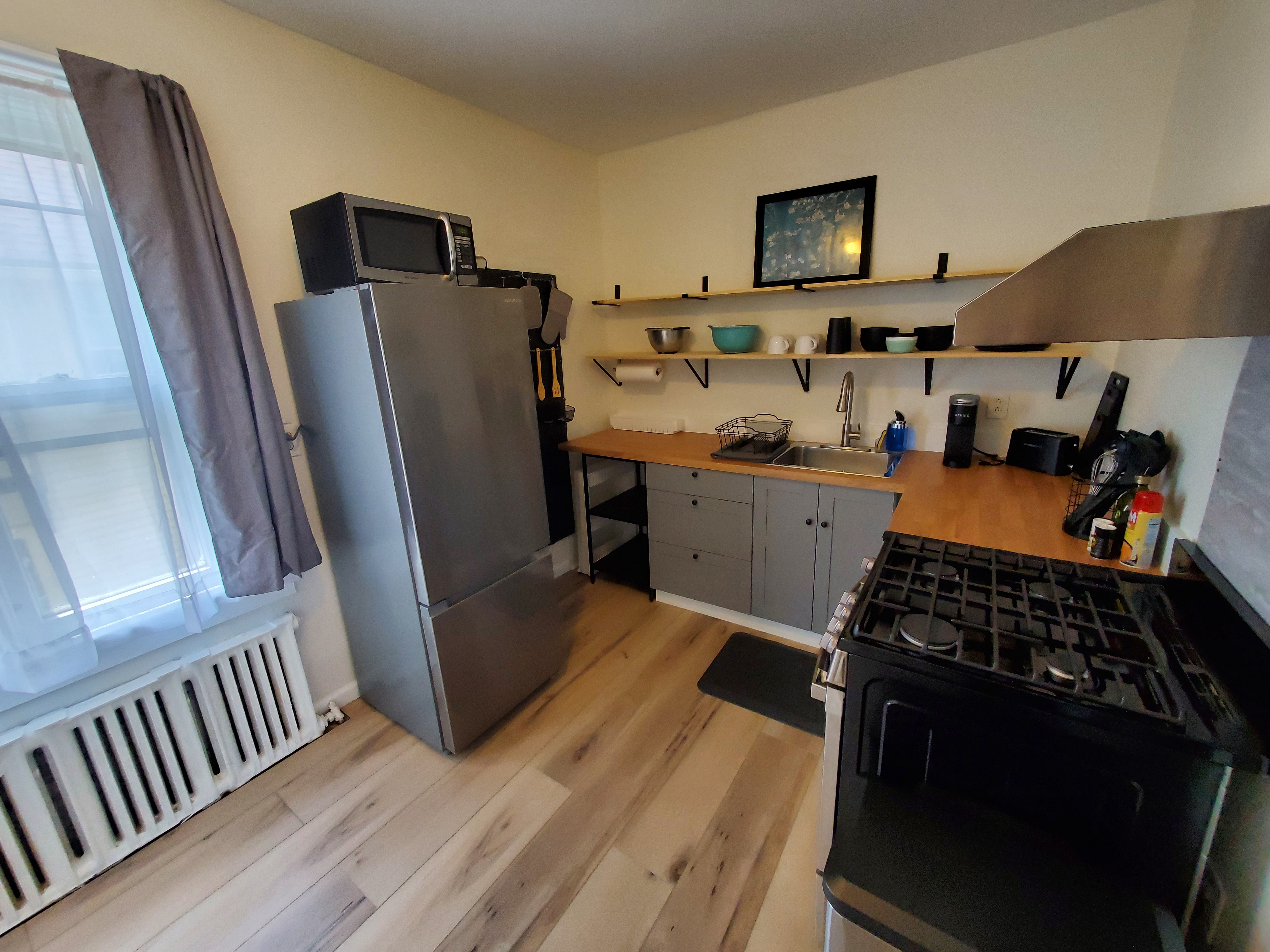 Cozy Apartment in Excellent Downtown Area - Photo 7