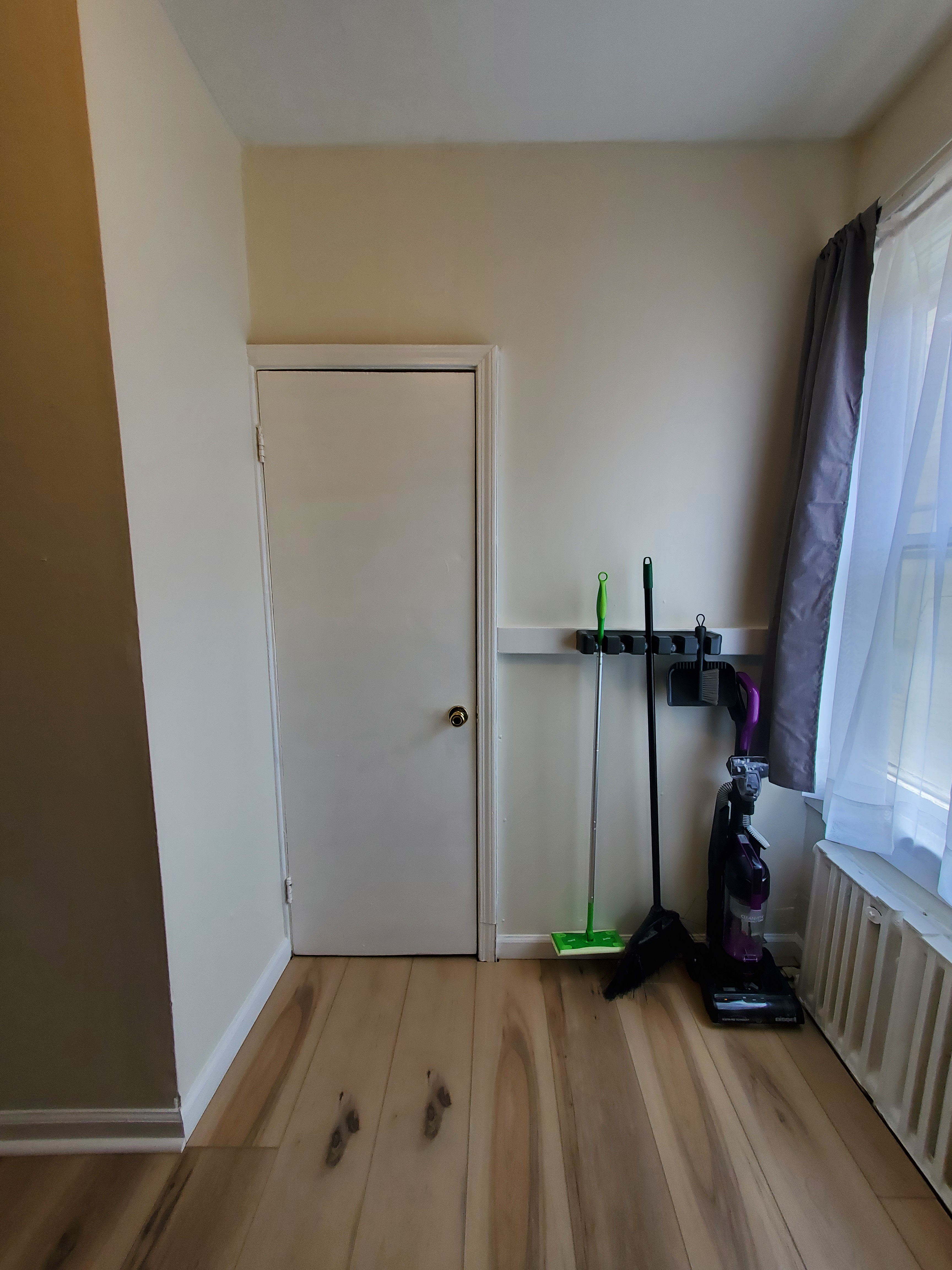 Cozy Apartment in Excellent Downtown Area - Photo 11