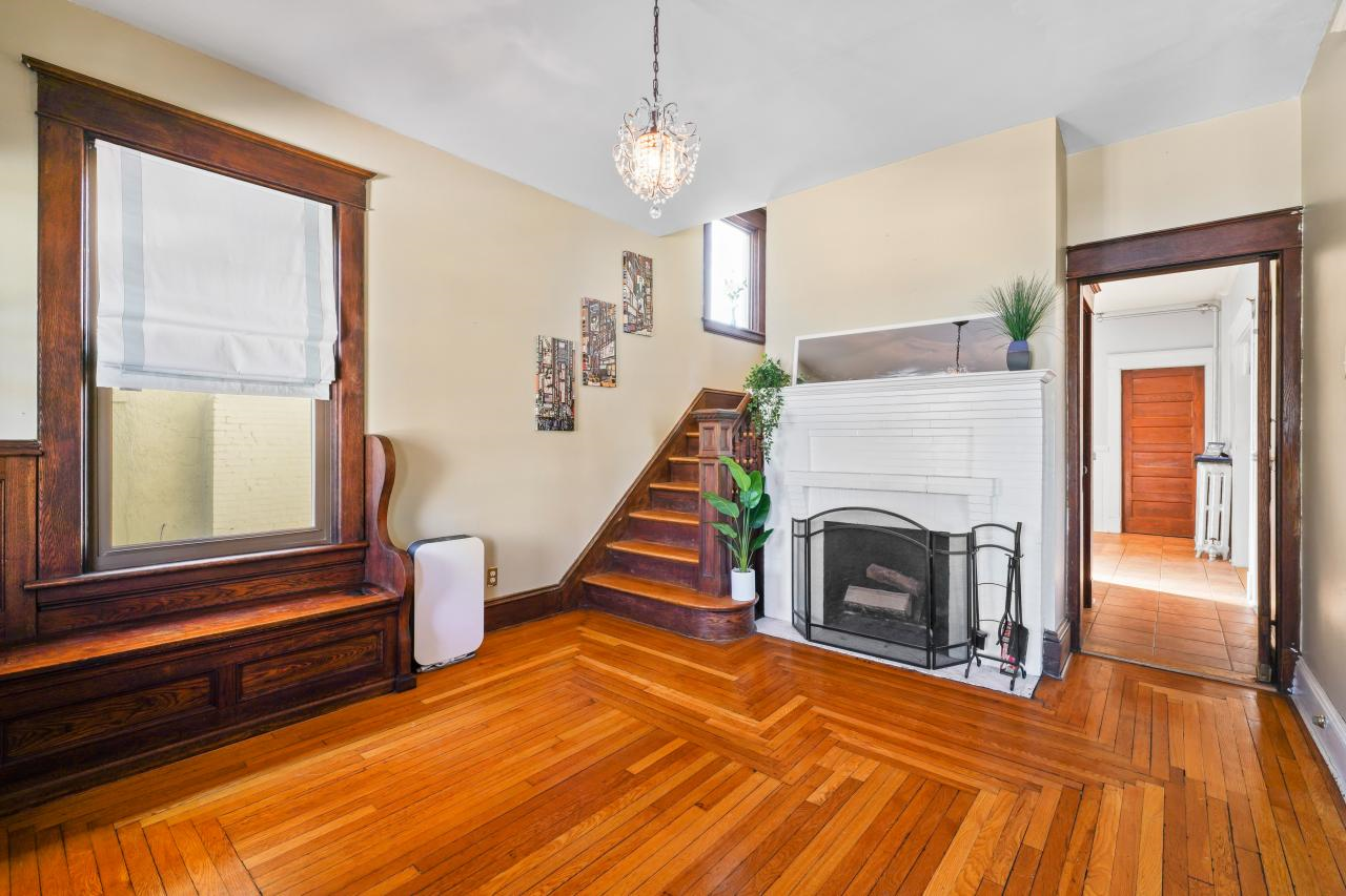 Historic 4BR charmer in Upper Union - Photo 6