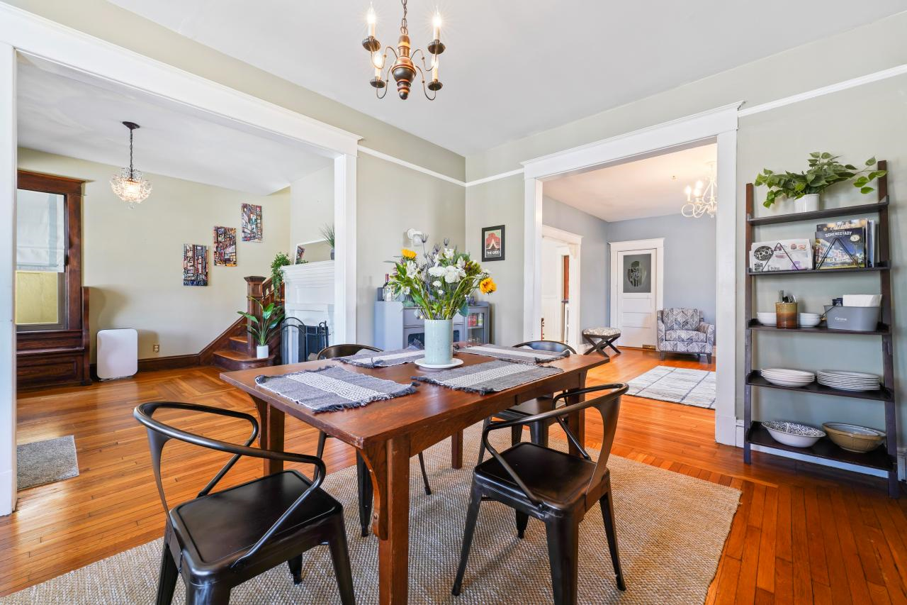 Historic 4BR charmer in Upper Union - Photo 9
