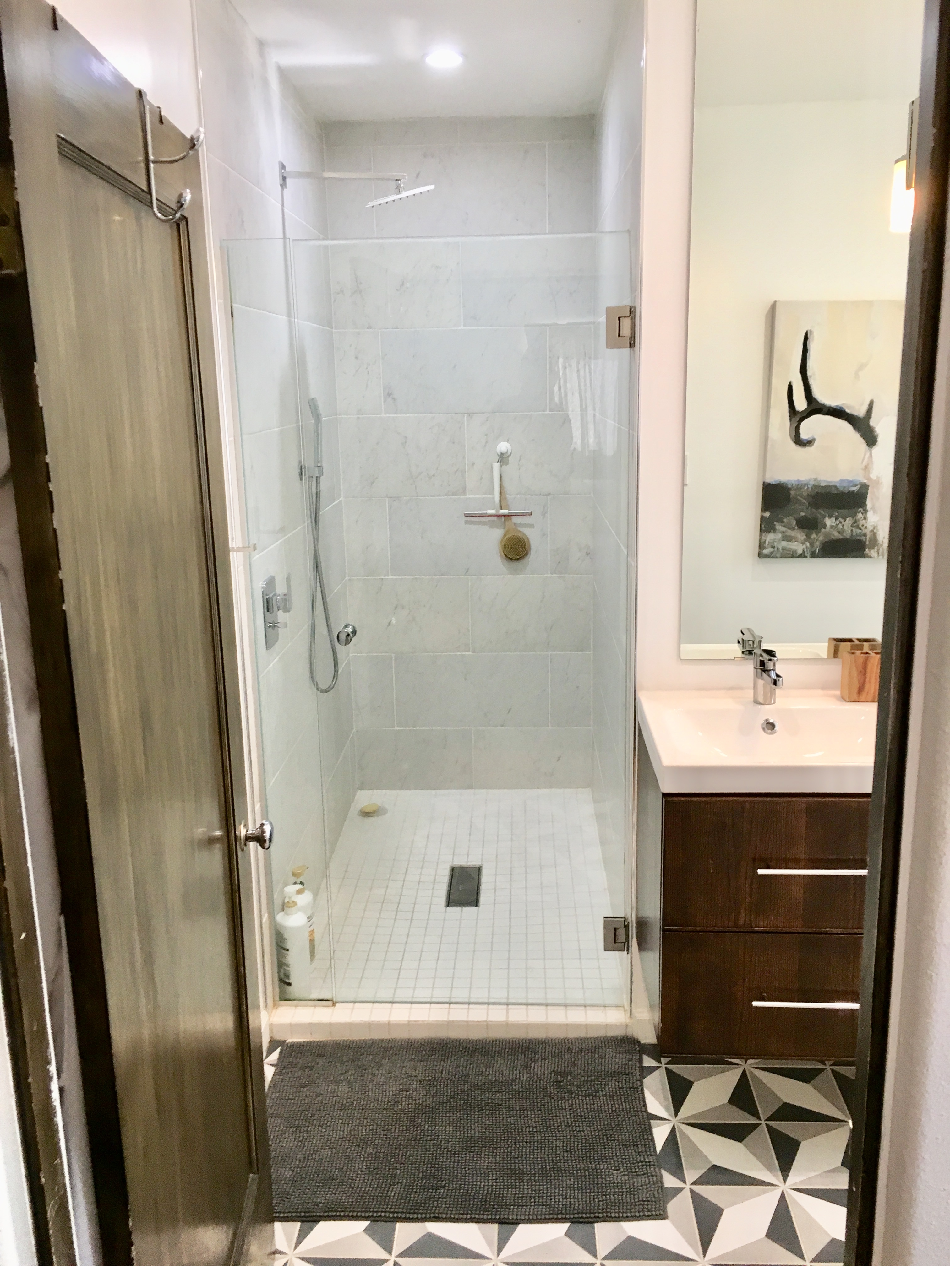 Mid-Century Country Club Home - Photo 7