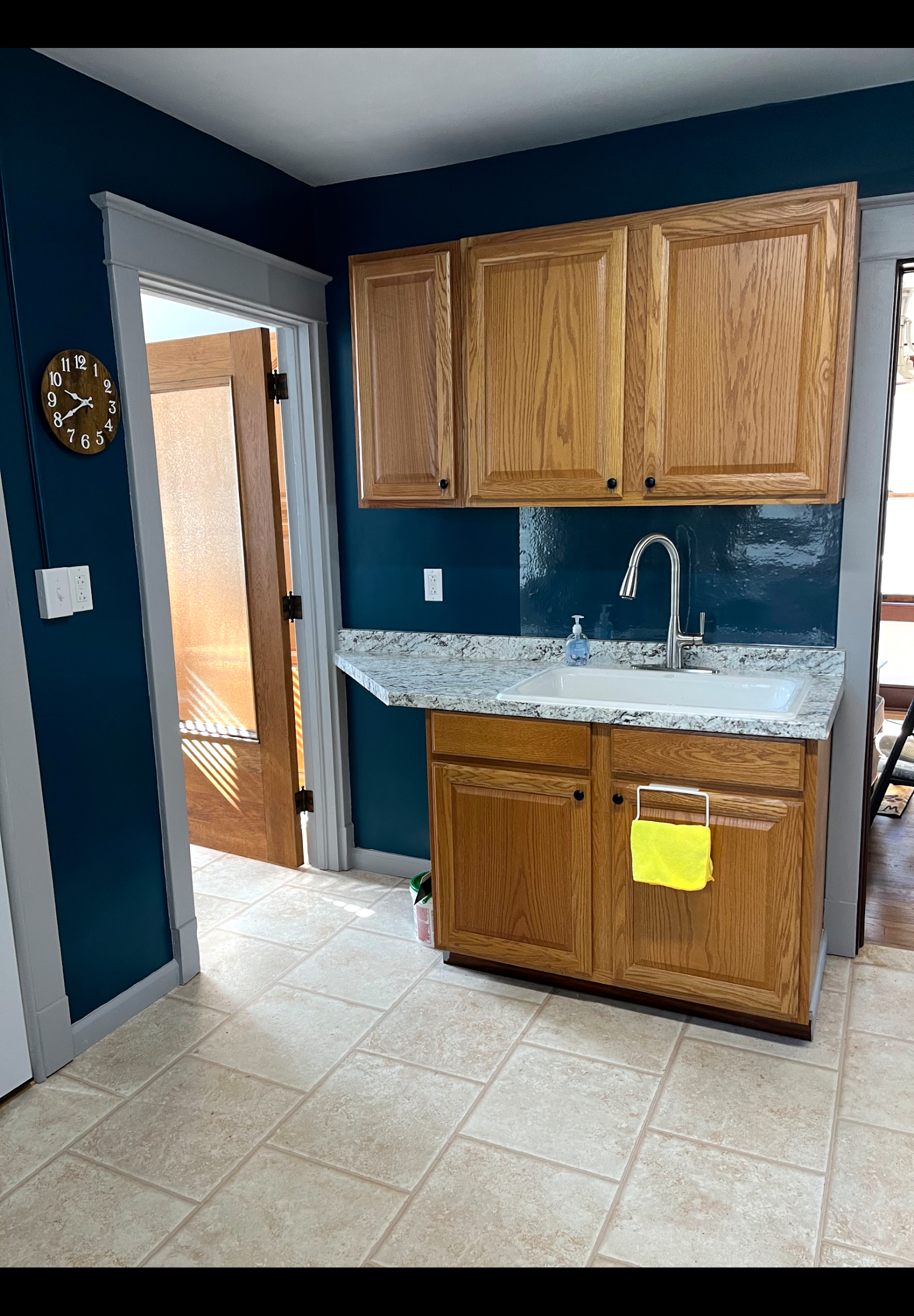 Evergreen Manor - Photo 5