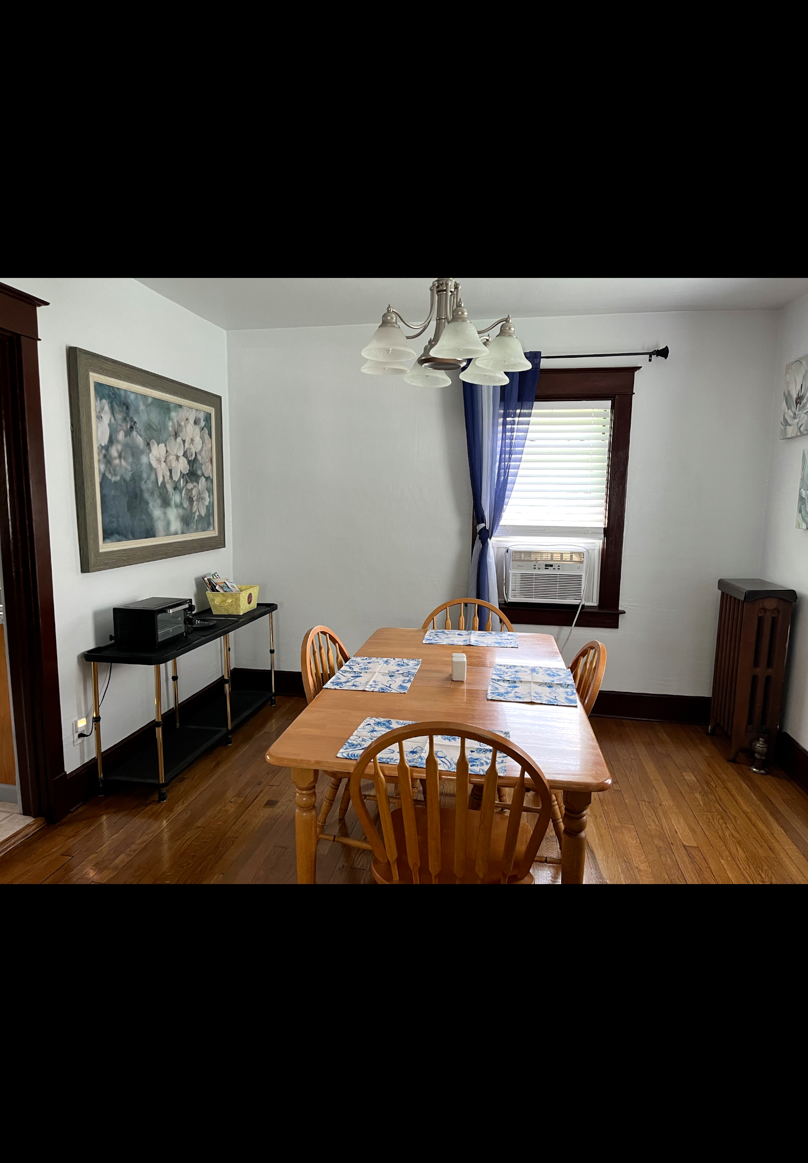 Evergreen Manor - Photo 7
