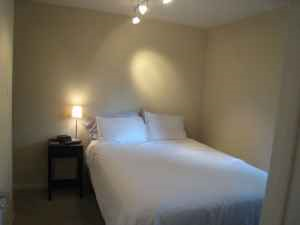 Cute 1 bedroom in Prime South Austin location - Photo 9