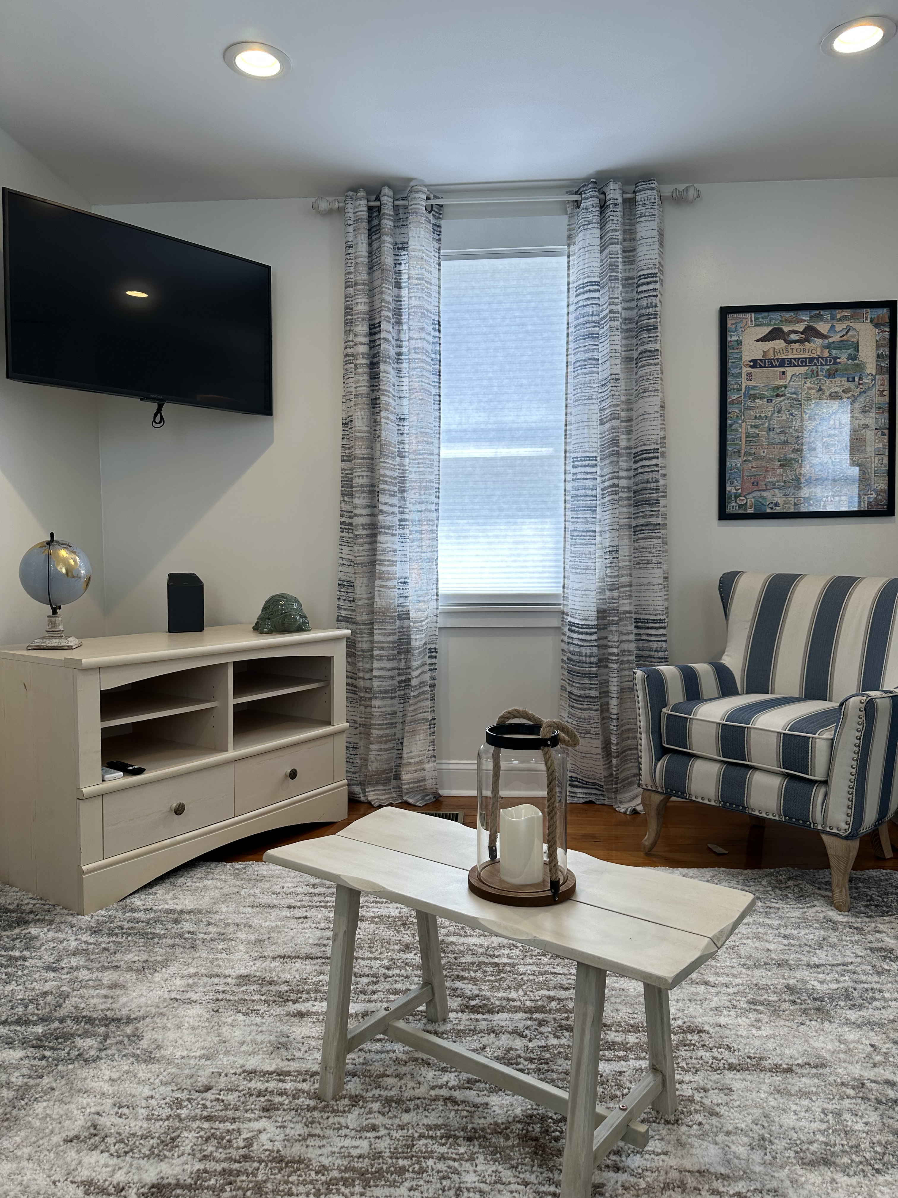 BRAND NEW 1 BDRM APT/PRIVATE PARKING/ BEACH IS ACROSS THE STREET - Photo 3