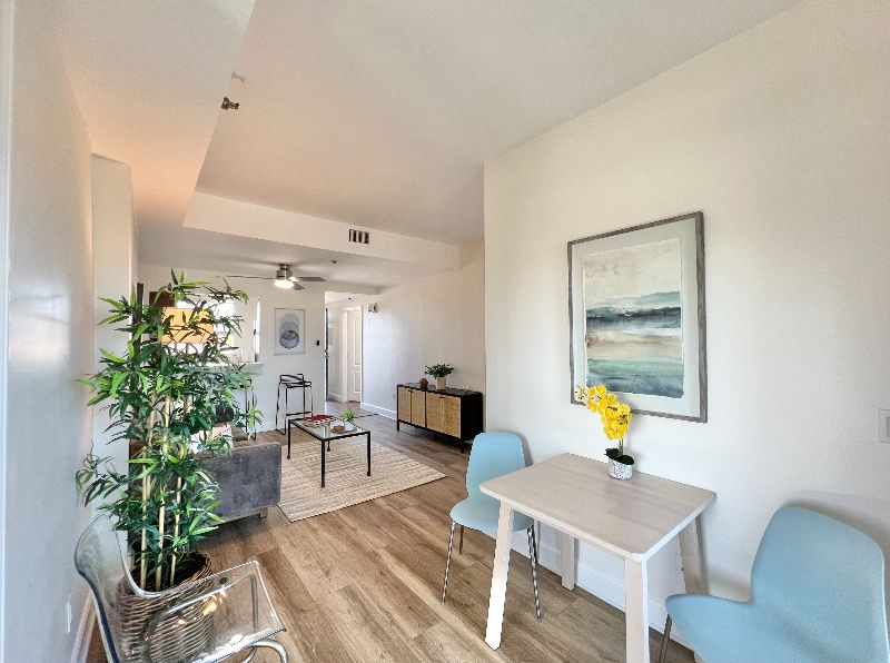 North Park 2 Br/1 Ba, Pets w/owner o.k. - Offstreet Parking & Laundry - Photo 6