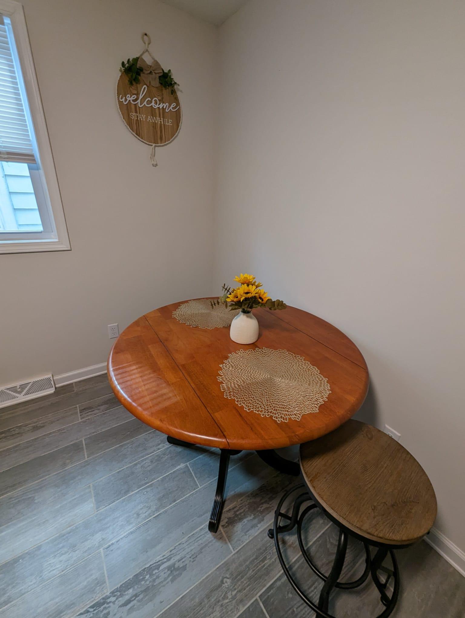 Designer New Unit Near Hospitals/University - Photo 9