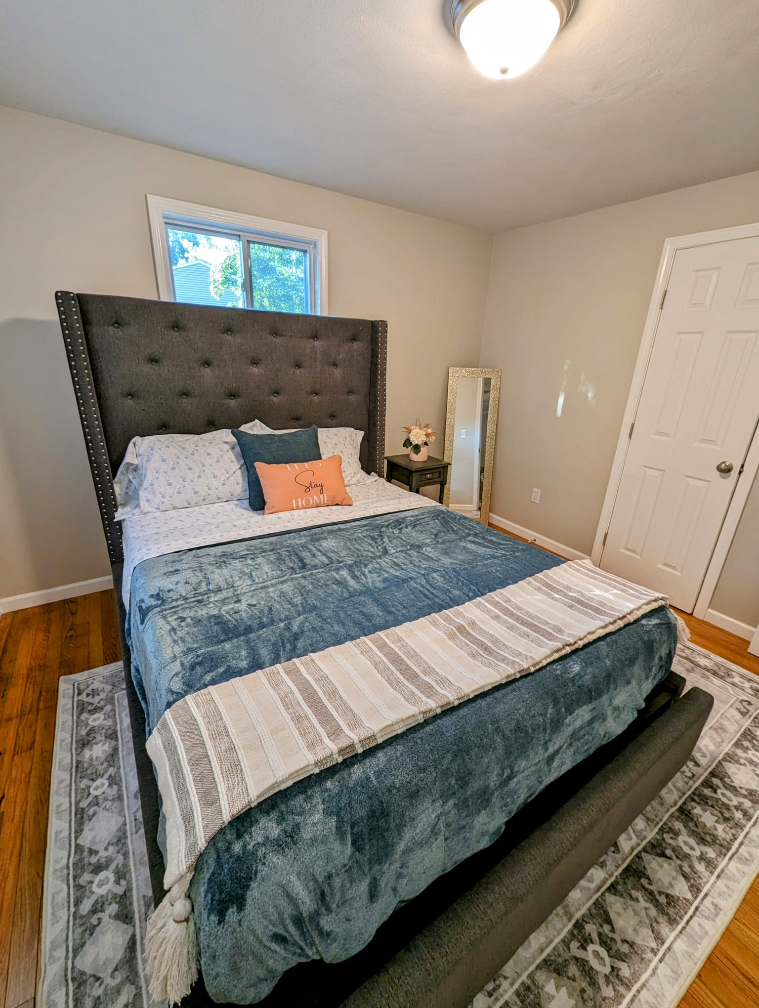 Designer New Unit Near Hospitals/University - Photo 11