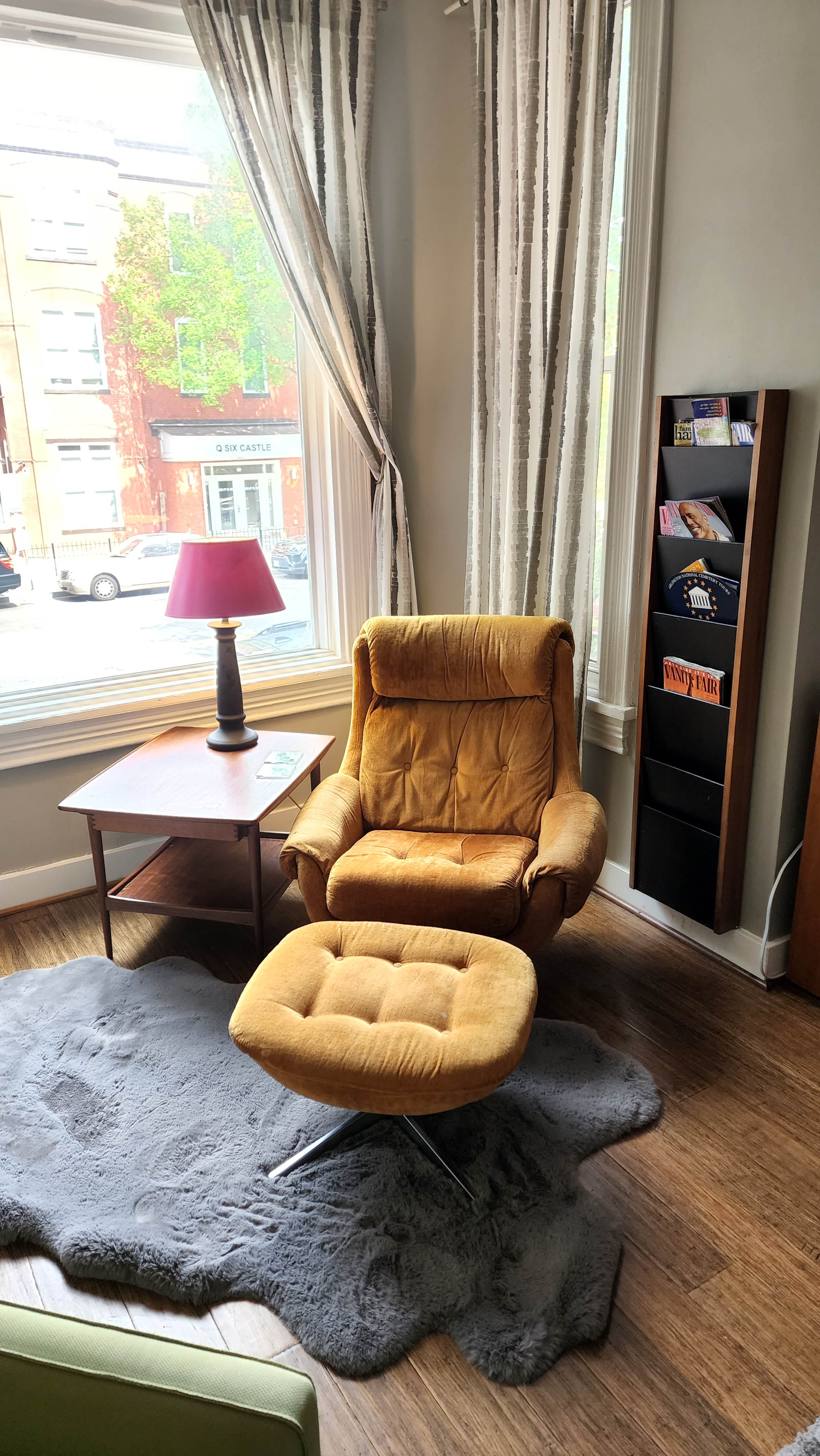 Mid-Century Modem Gem in Shaw - Photo 8