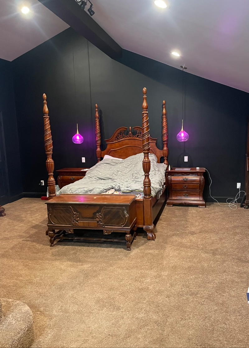 Big newly renovated house with rooms for rent in quiet safe area - Photo 2