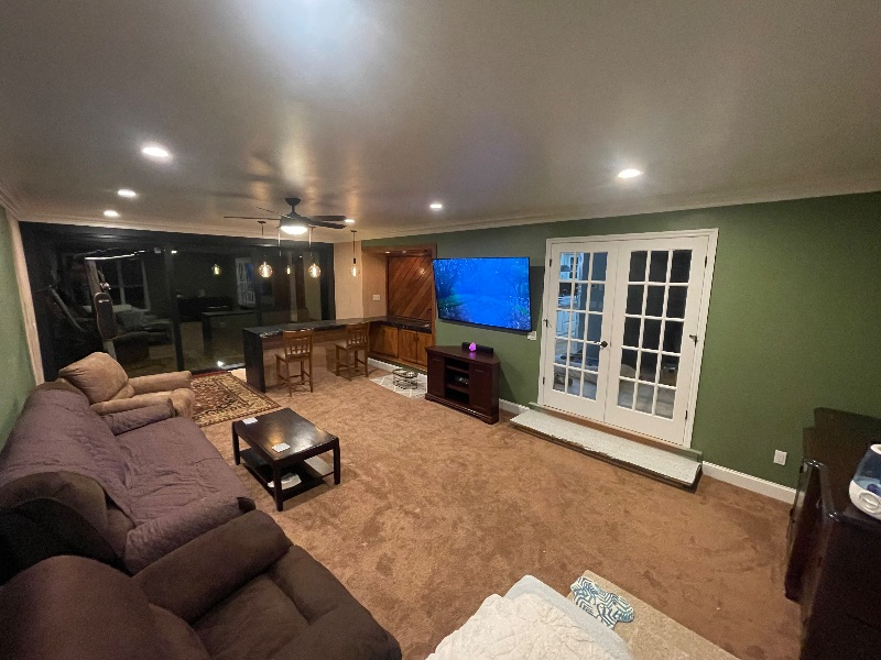 Big newly renovated house with rooms for rent in quiet safe area - Photo 4