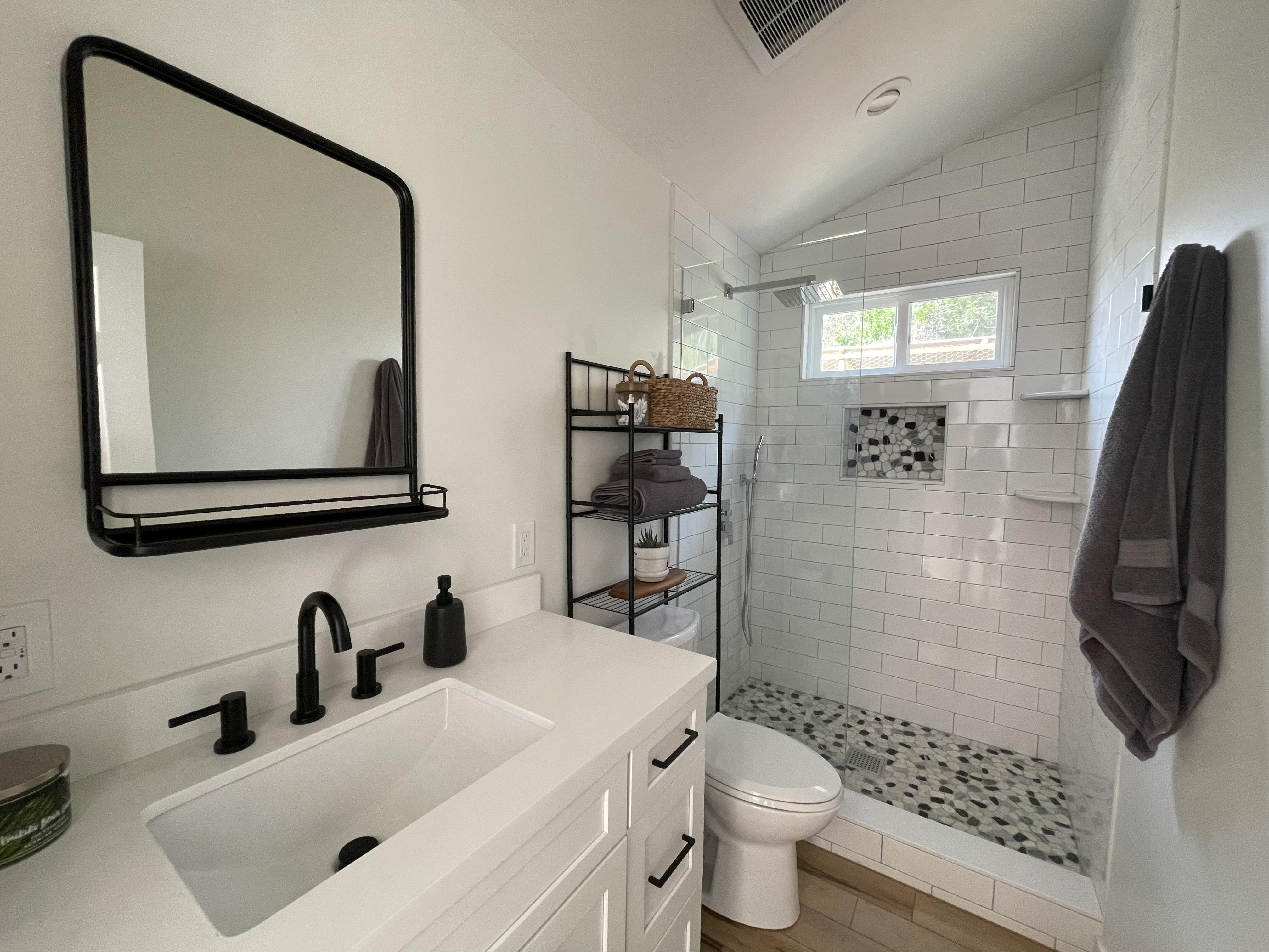Private 1 Bedroom Surf Shack - Photo 6