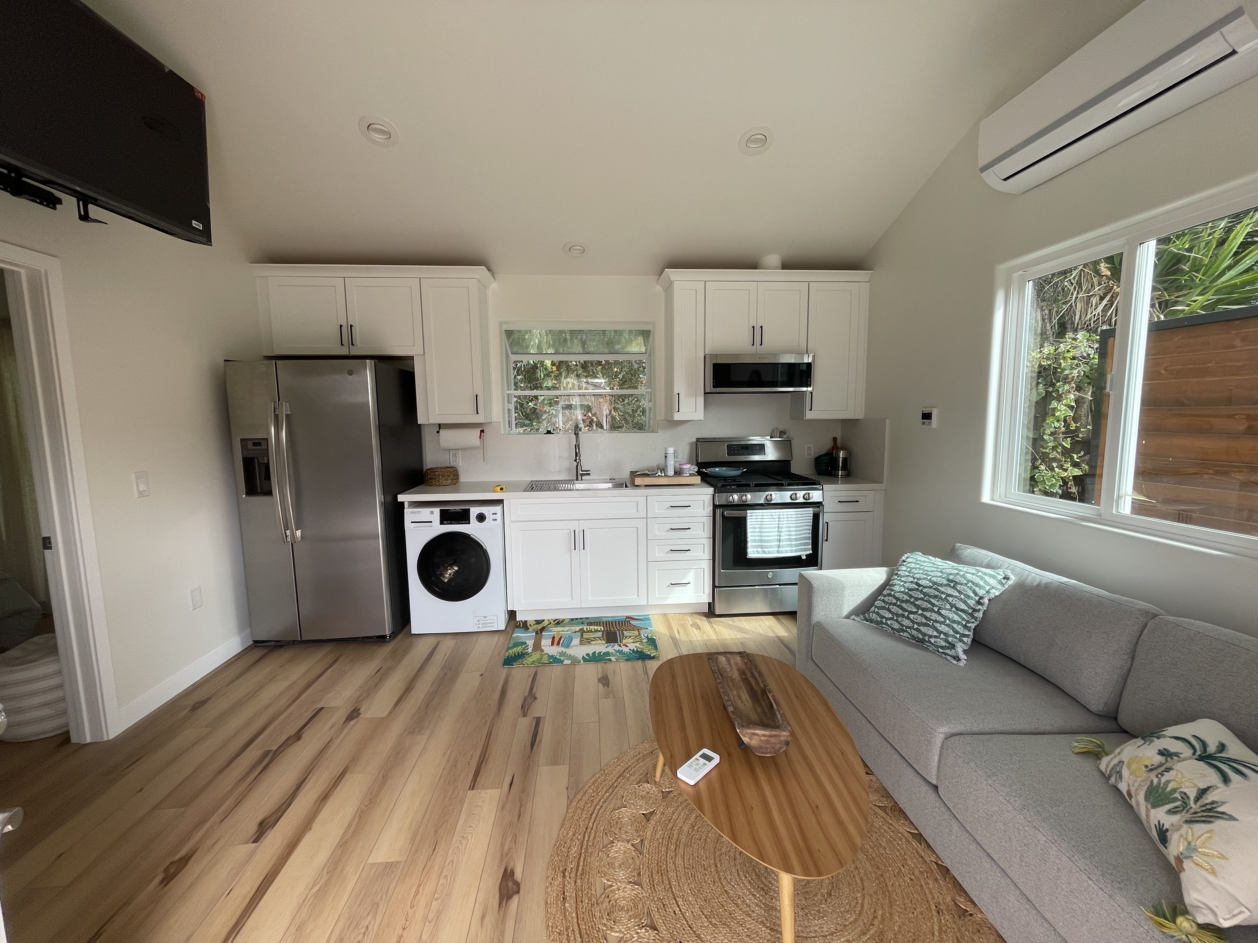 Private 1 Bedroom Surf Shack - Photo 4