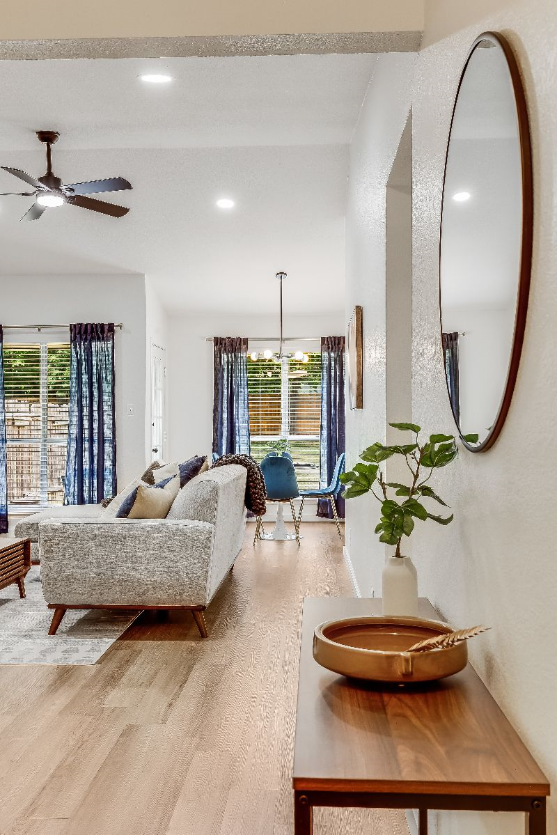 Olive Door Retreat Near Domain ATX - Photo 9