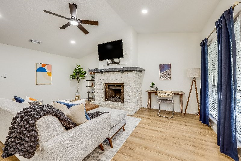 Olive Door Retreat Near Domain ATX - Photo 7