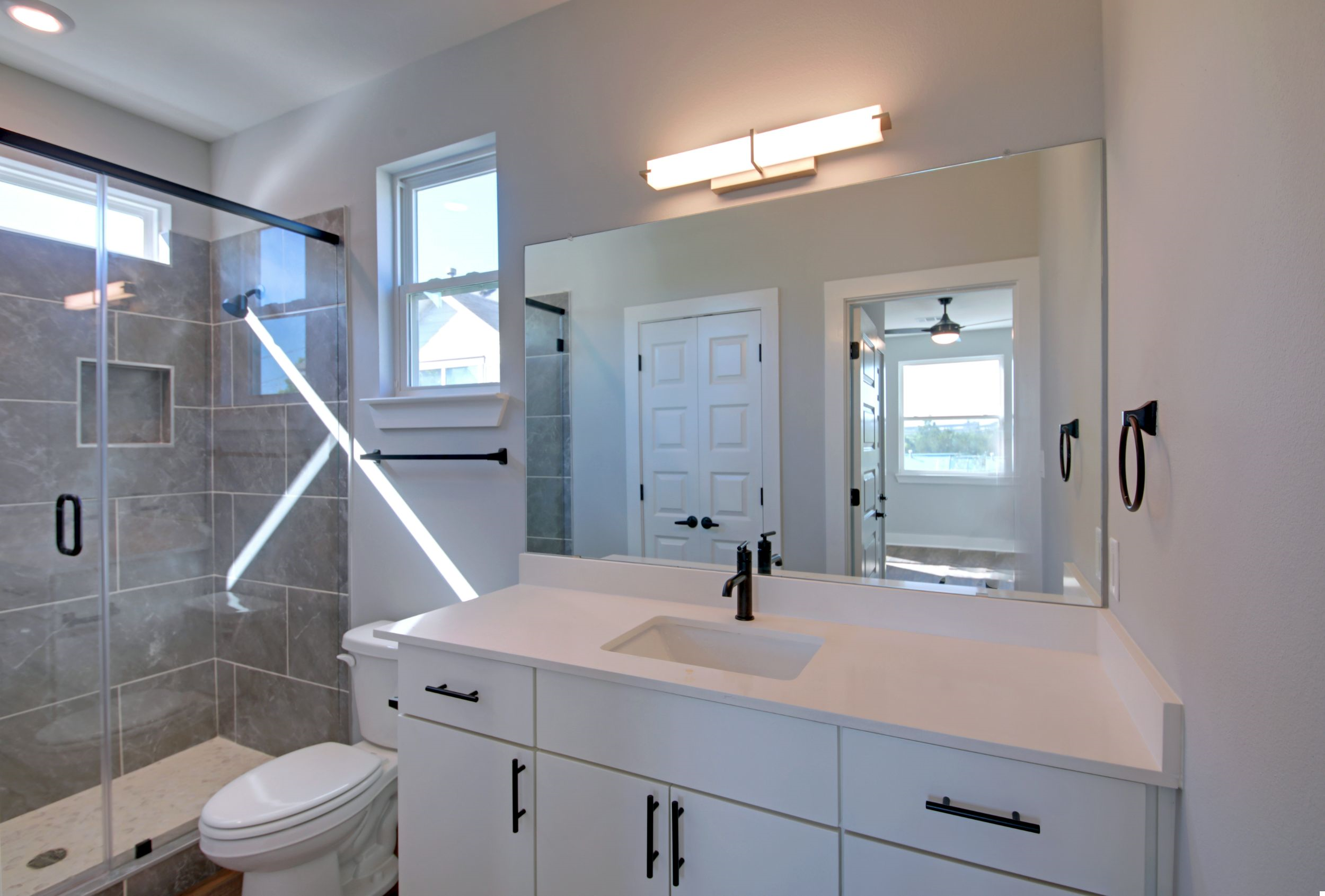 Austin-  Bennett Ave Rental - Photo 11