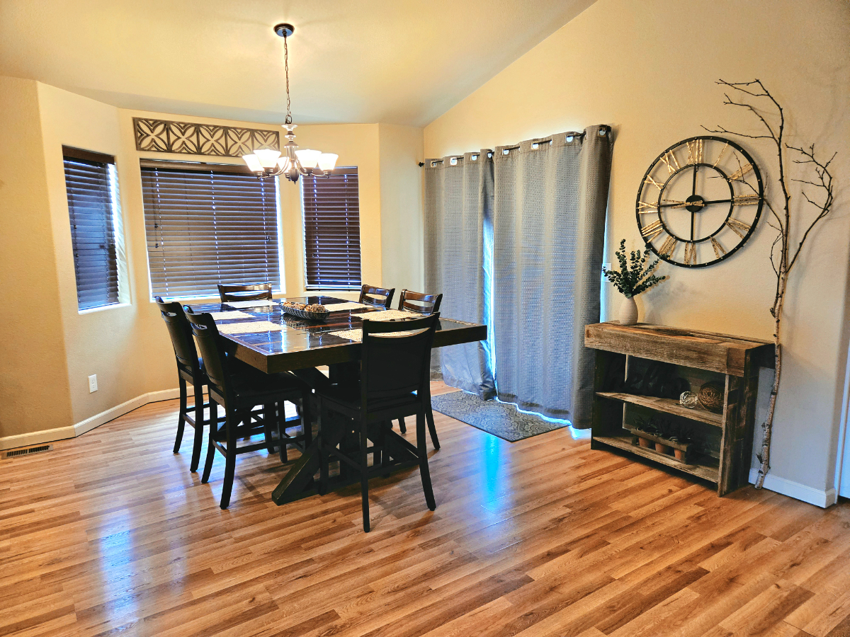 Large 4 BR Home - Great for Crew stays - Photo 4