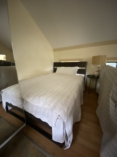 Brooklyn Brownstone Studio near Public Transit and Hospitals - Photo 9
