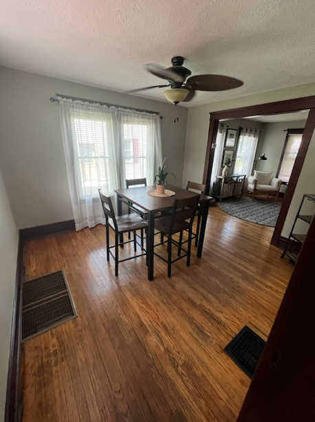 Furnished 2 Bed/1 Bath Home - Photo 5